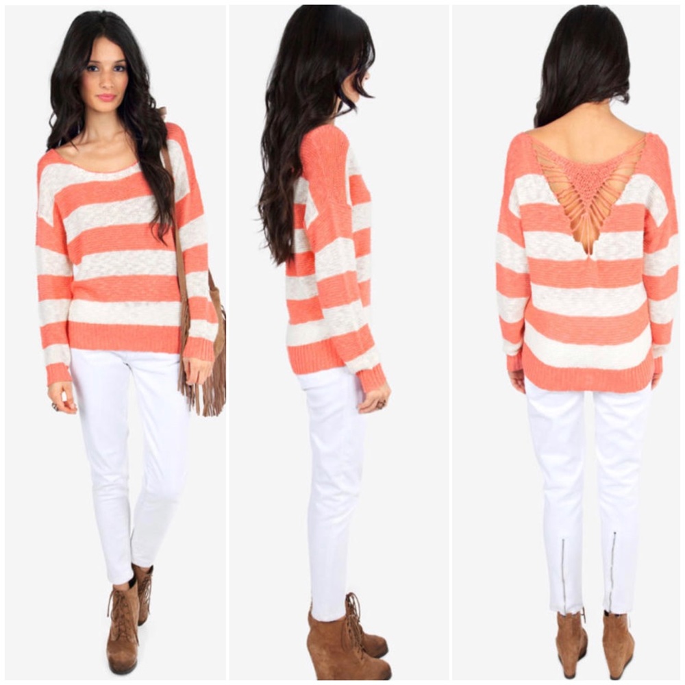 ⭐️Tobi Caught In Action Sweater Peach Stripe - Picture 2 of 8